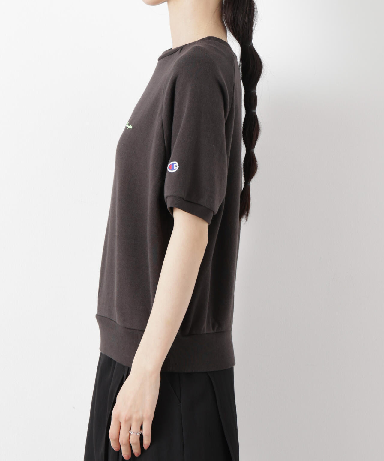 Champion / SHORT SLEEVE SWEATSHIRT