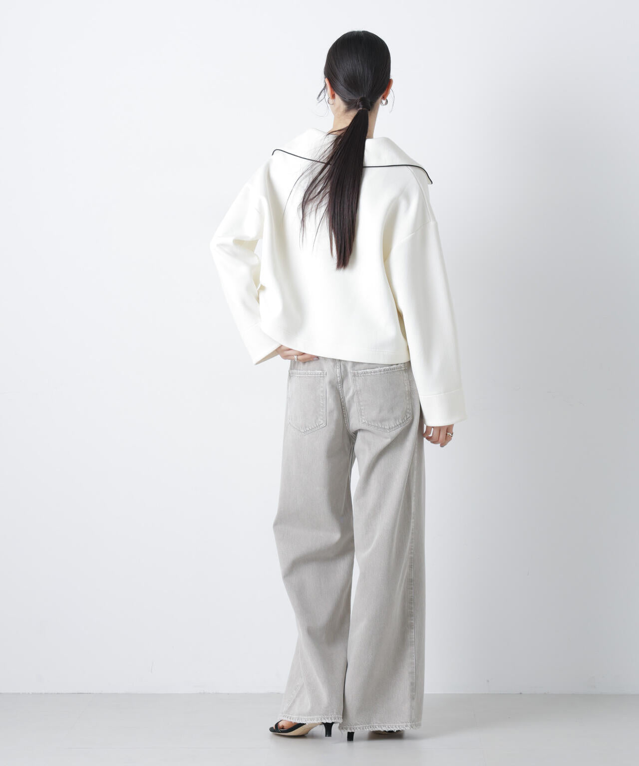 upper hights / THE LAUREN