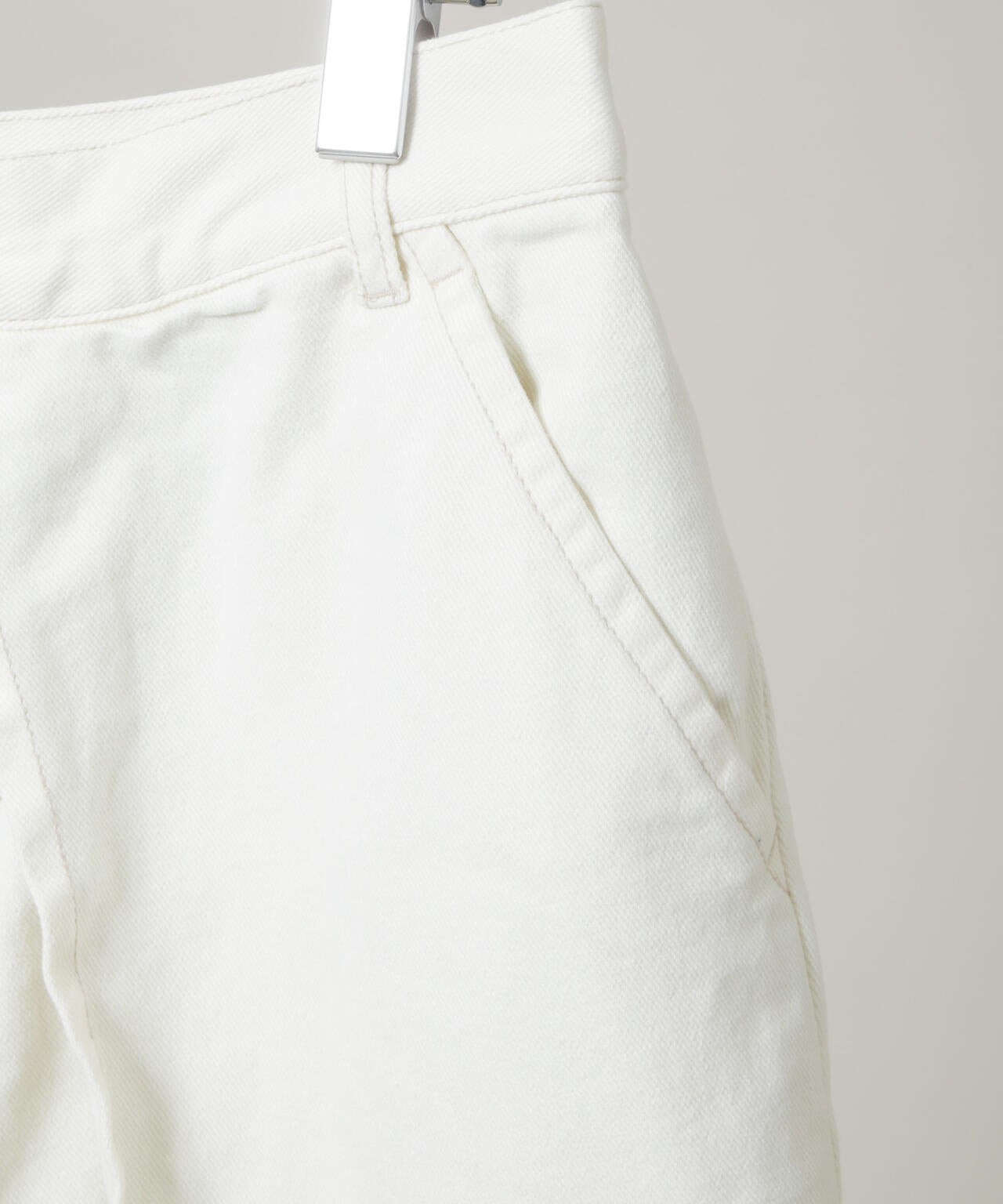 157/HALF TUCK SHORTS 6716127024