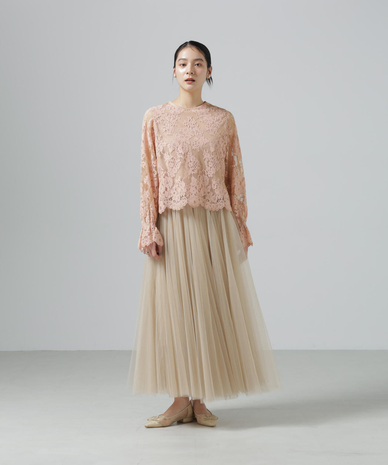 【新品未使用】ANDREA&Co. ビジューレースチュールスカート　ベージュ ビジューレースチュールスカート – ANDREA&Co.