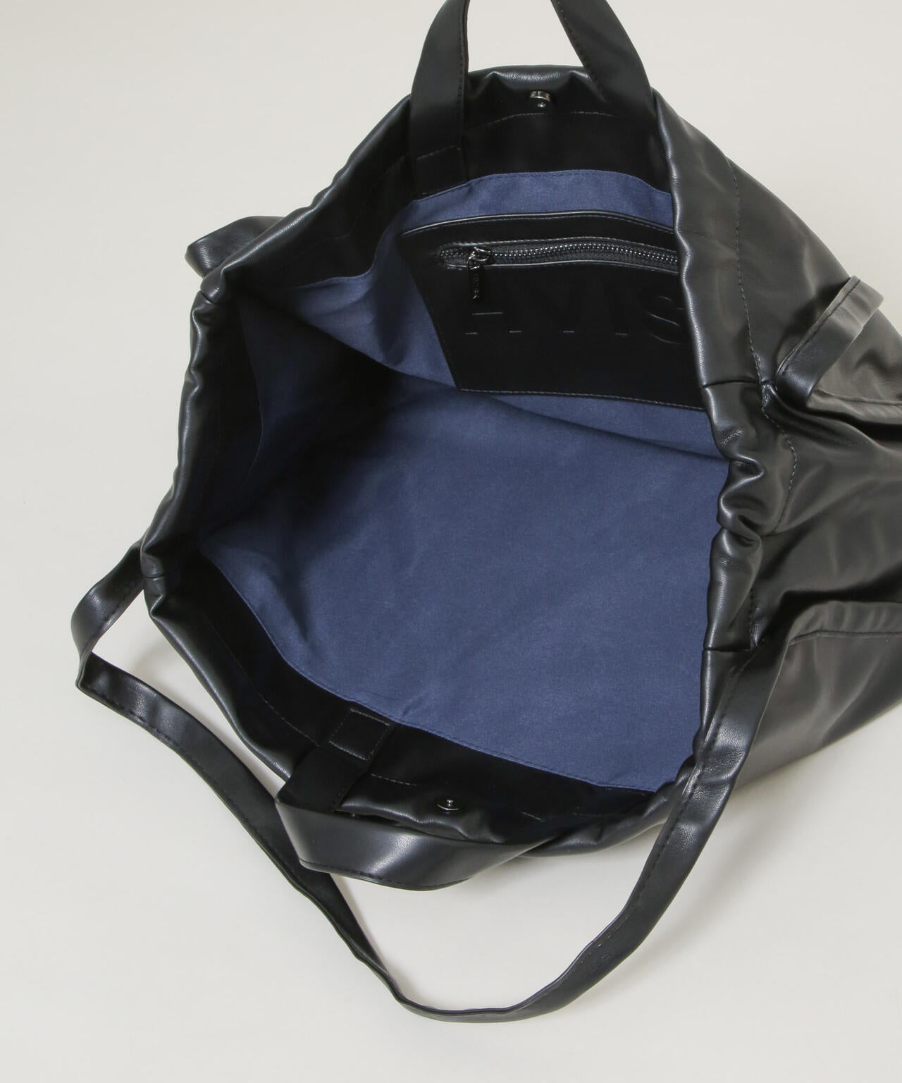 HVISK / Sage Medium Black