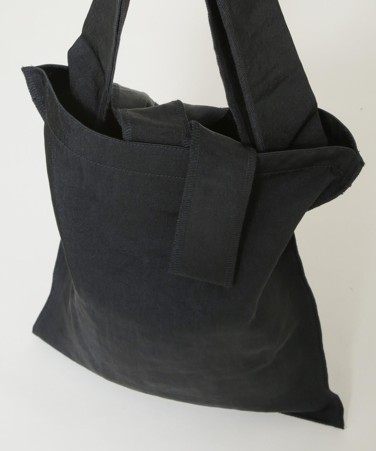 ITTI / MARY INSIDE OUT TOTE - M