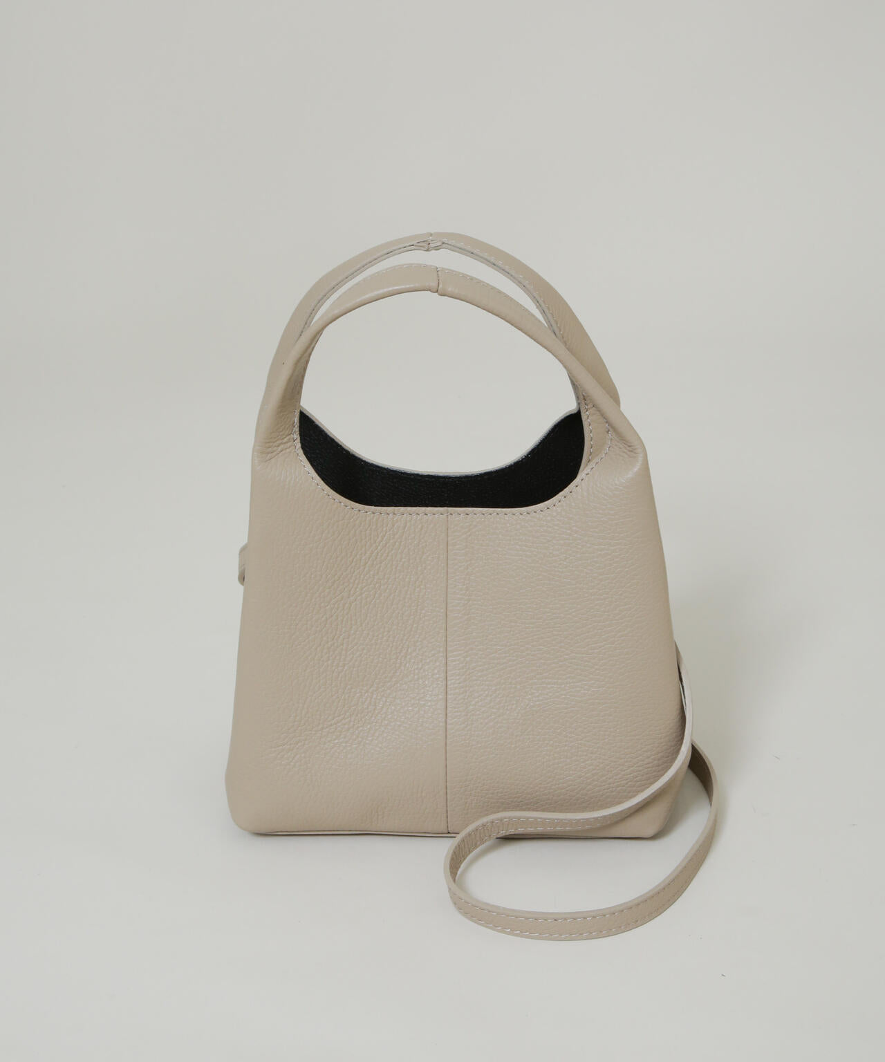 AULENTTI/レザーインポーチトート 6716132026