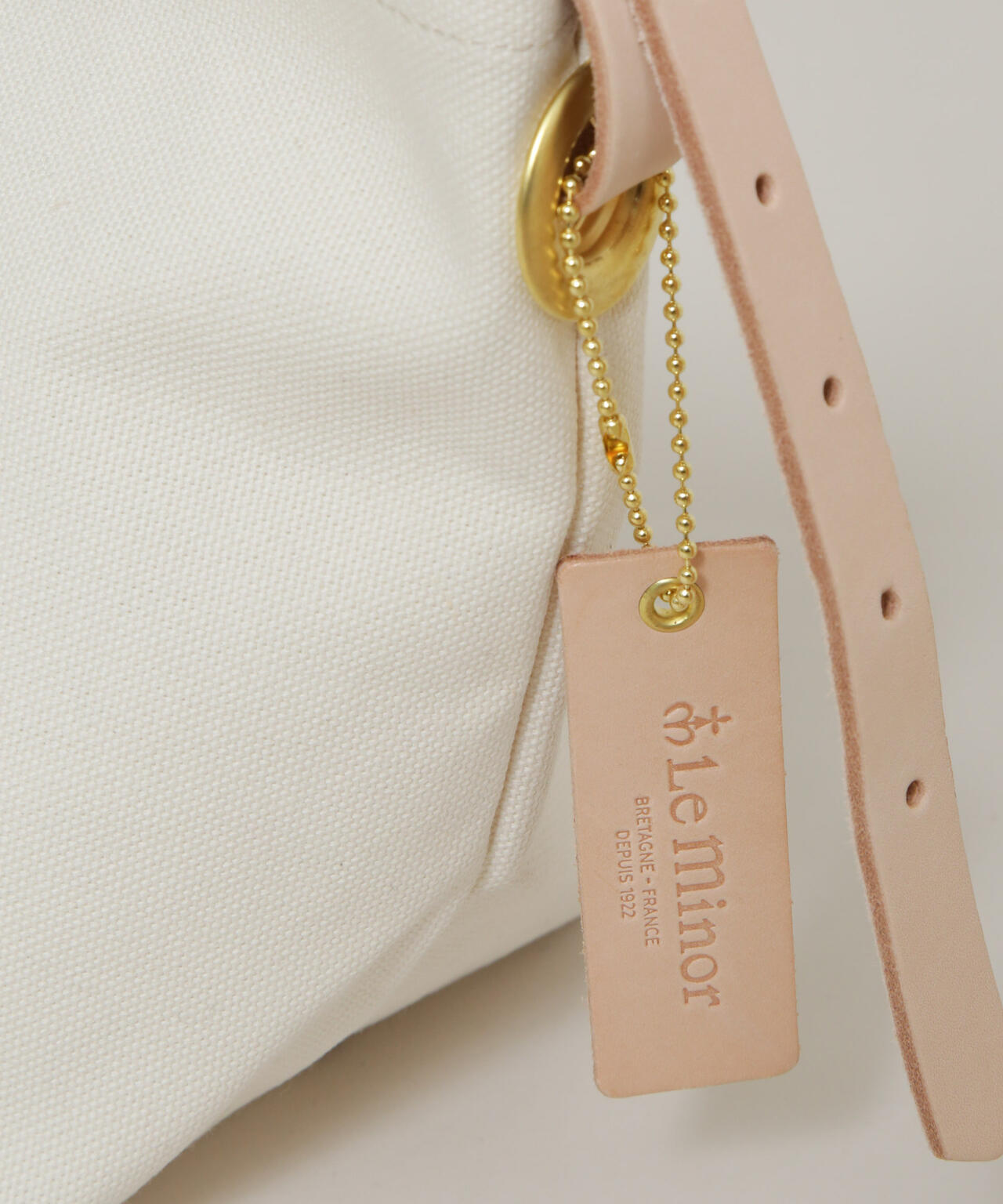 別注】Le ｍinor×GALERIE VIE バックオープンプルオーバー Le minor / 別注 DEMI MARCHE ECRU
