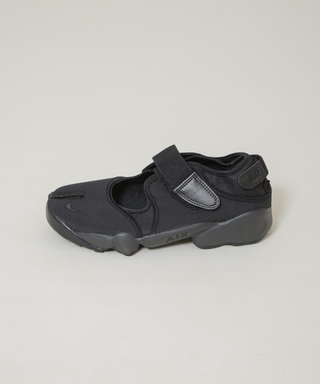 NIKE /ナイキ ウィメンズ エア リフト BR