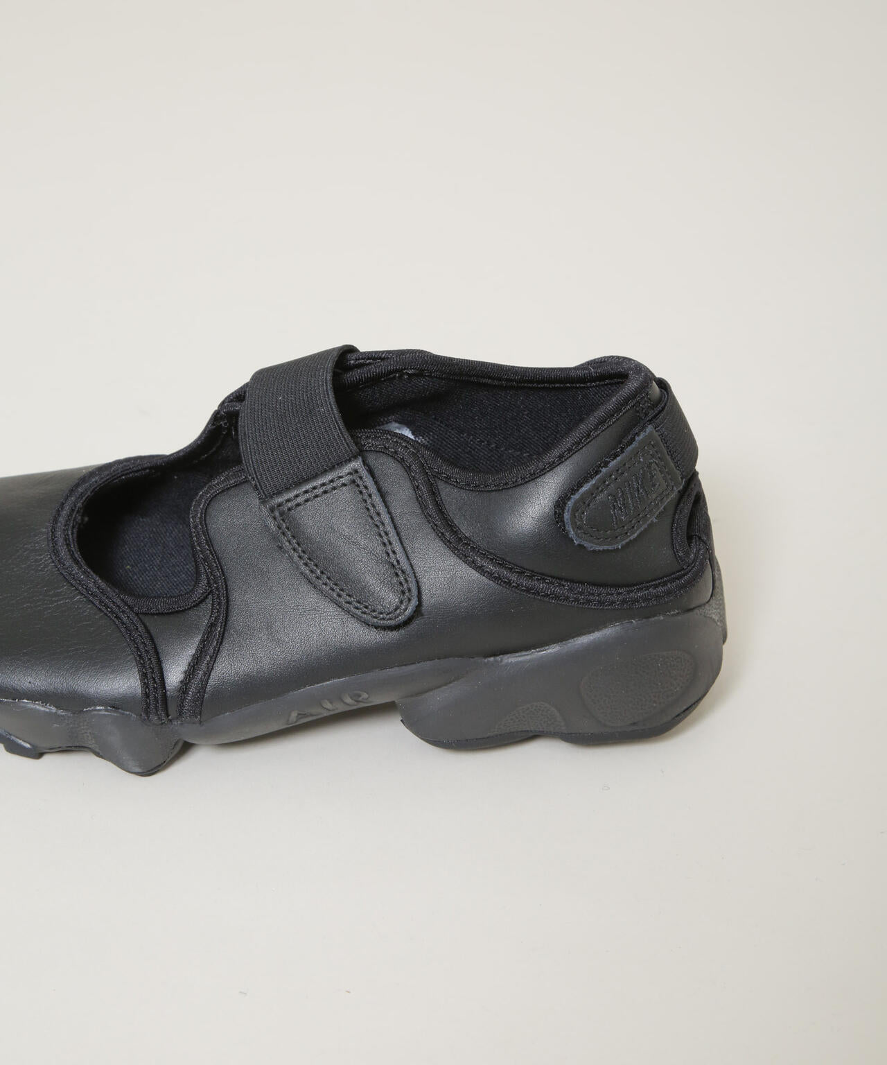 NIKE/ナイキ ウィメンズ エア リフト 6716134025