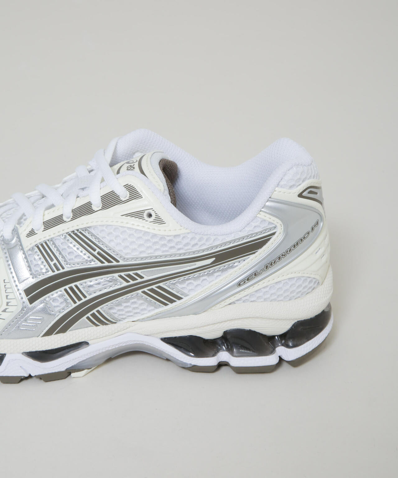 asics / GEL-KAYANO 14