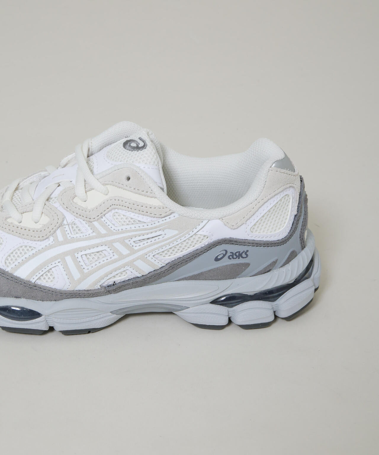 冬　ある日　ニュウヨーク asics / GEL-NYC