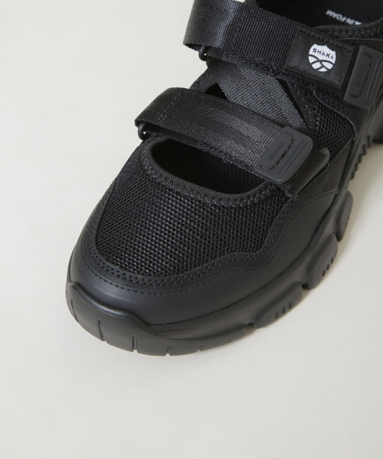 SHAKA/OTTER TRAIL AT 6716134046