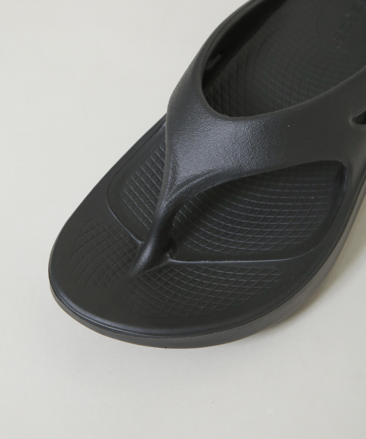 OOFOS / Ooriginal Black
