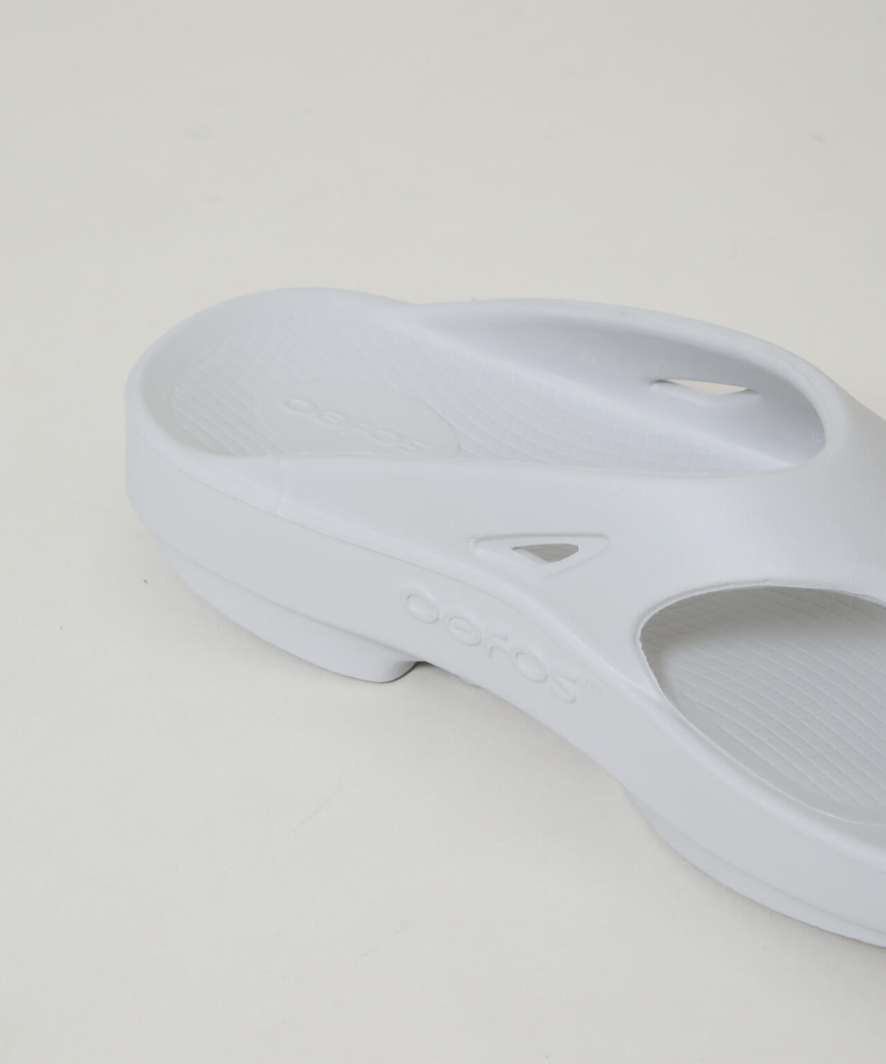 OOFOS / Ooriginal Moonstone