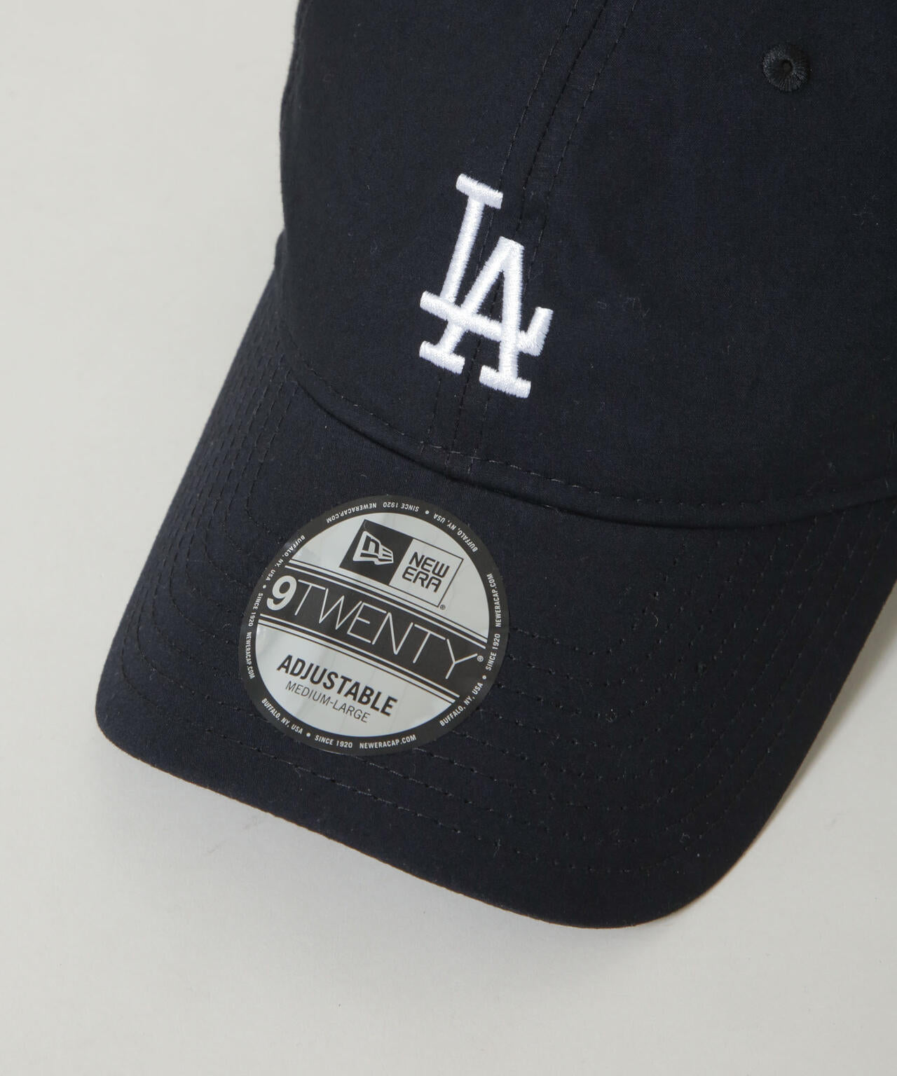 NEW ERA(R)/920 LOSDOD TYPEWRITER BLK 6716139010