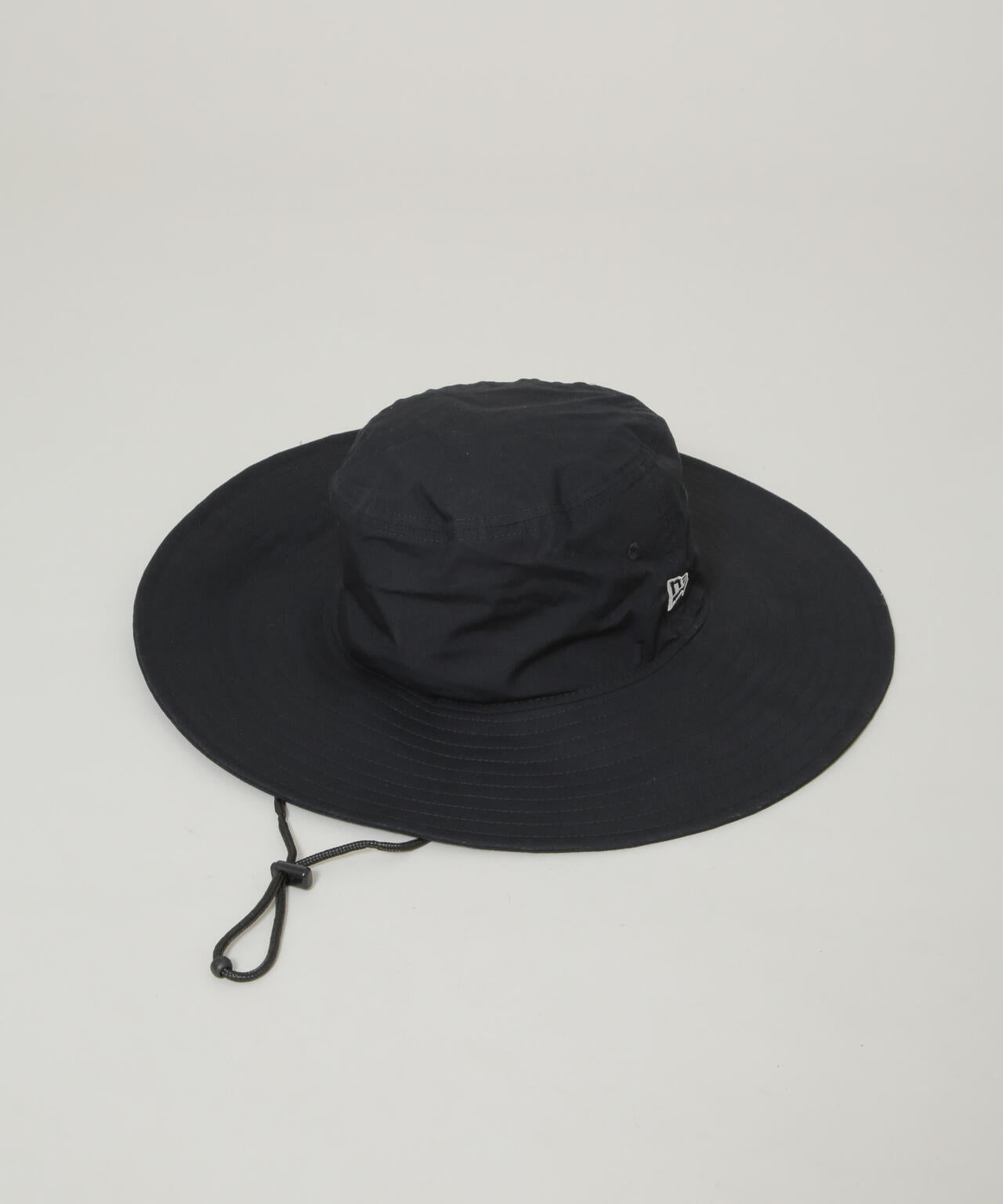 NEW ERA(R)/ADVENTURE WB TYPEWRITER BLK