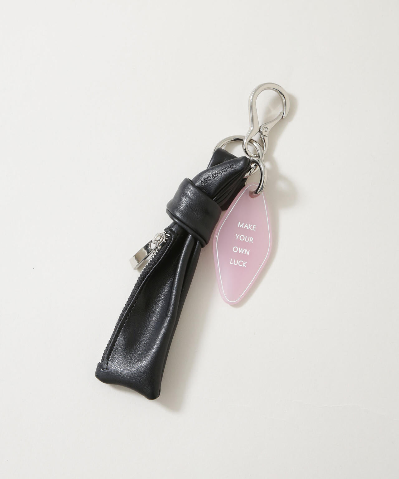 ADD CULUMN/AMULET CHARM 6716153004