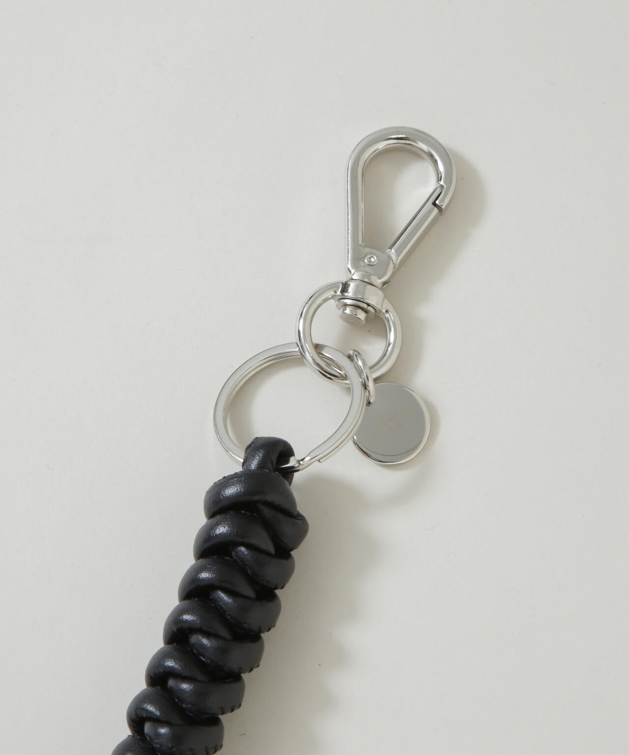 ITTI / CRISTYNAKEKNOT CHARM / STCOW