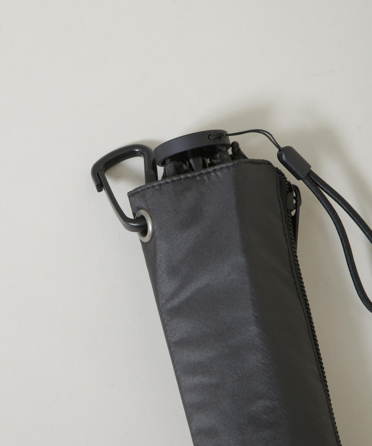 Wpc./IZA LIGHT&SLIM BLACK 6716153026