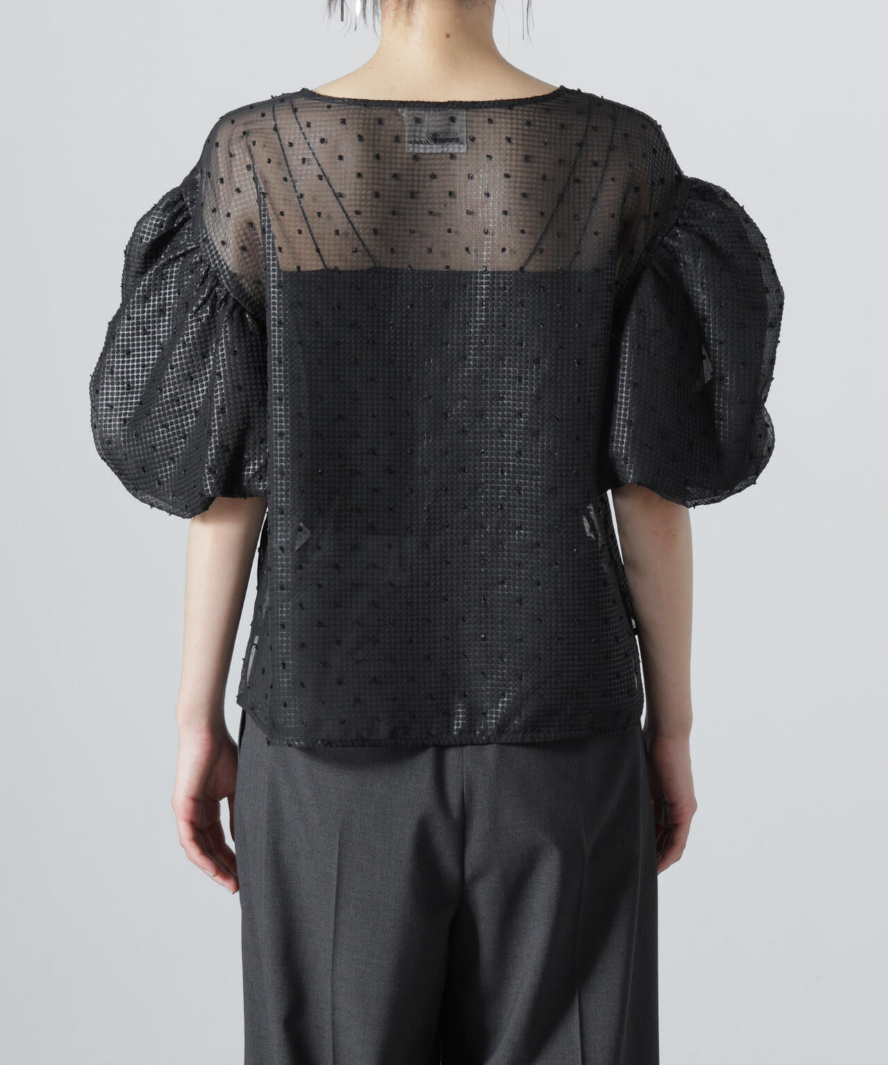 troisiemechaco/SEER PUFFY JAQUARD ブラウス 6716221002