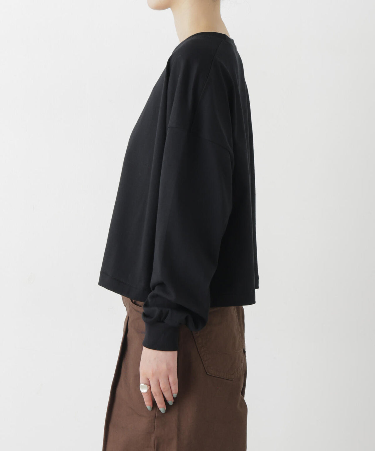 Hanes/1P KURO for HER クロップドワイドT 6716223010