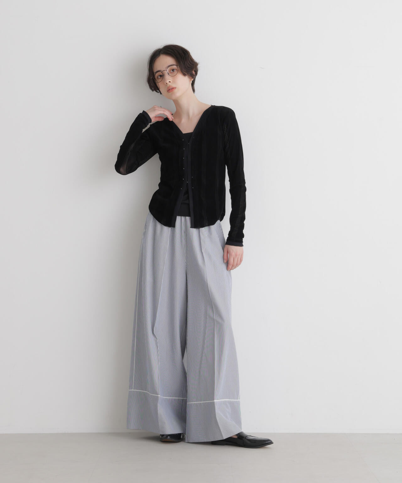 Robert P. Miller/別注 フロッキーメッシュカーデ 6716223012