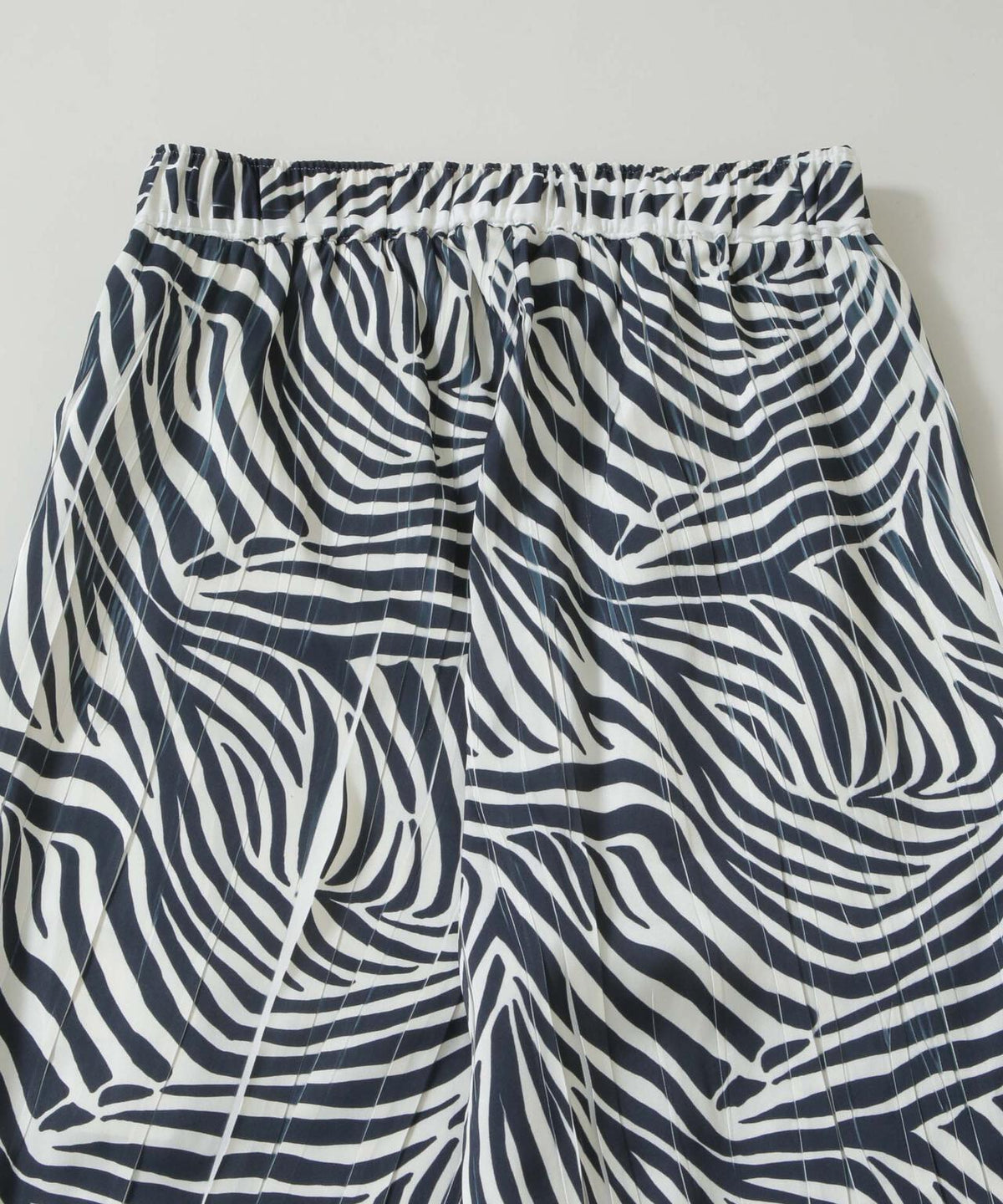 ANTHEM A/PLEATS EASY TROUSERS 6716227014