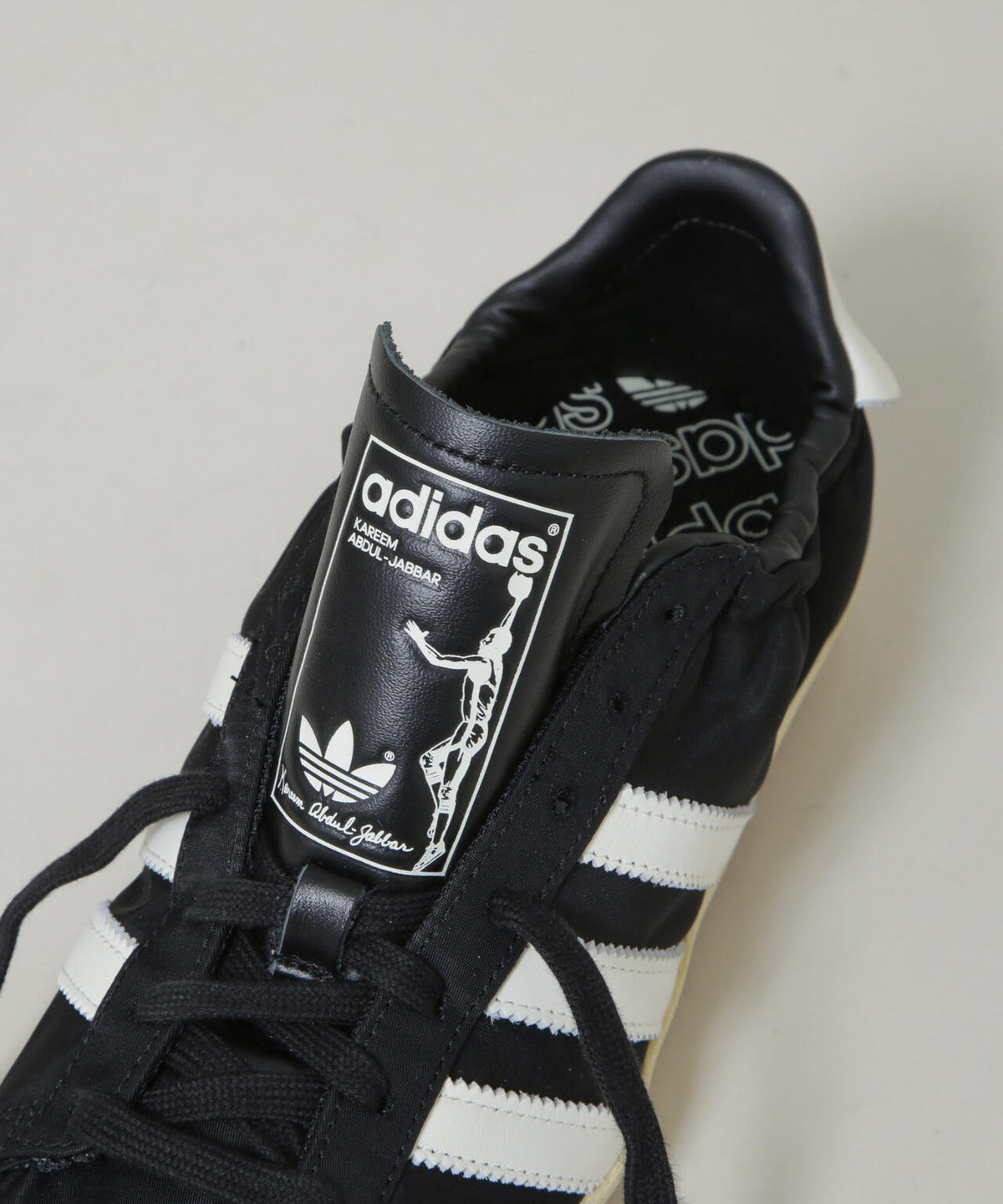 adidas/JABBAR LO WOMENS SCRUNCH BLACK 6716234022