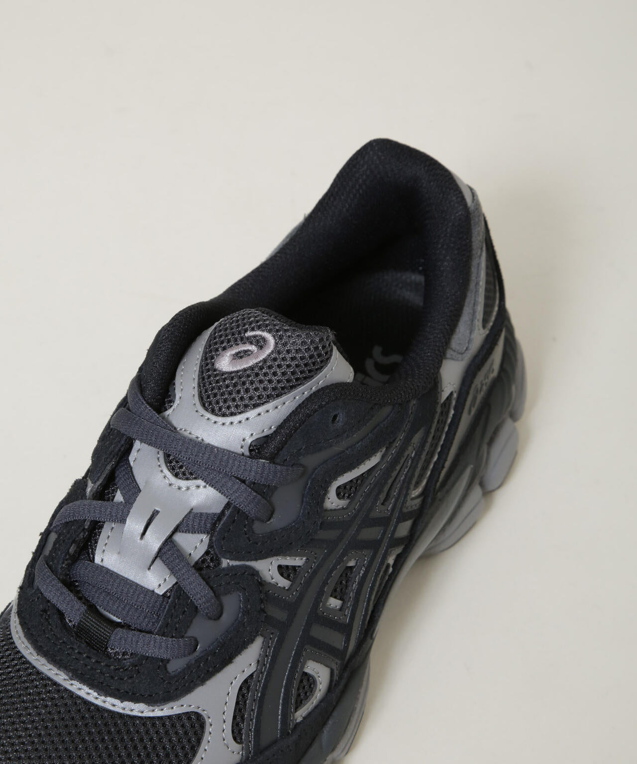 asics/GEL-NYC BLACK 6716234053