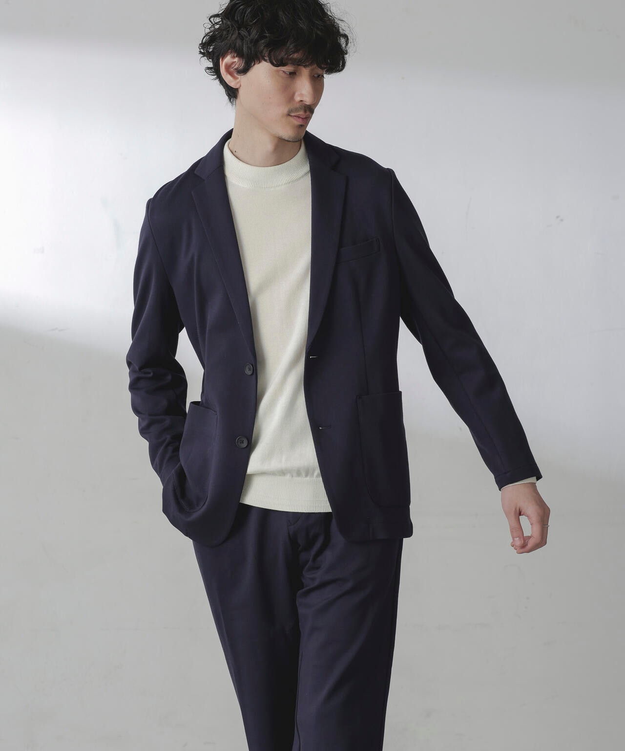 セール】「Damerino」ストレッチポンチセットアップ