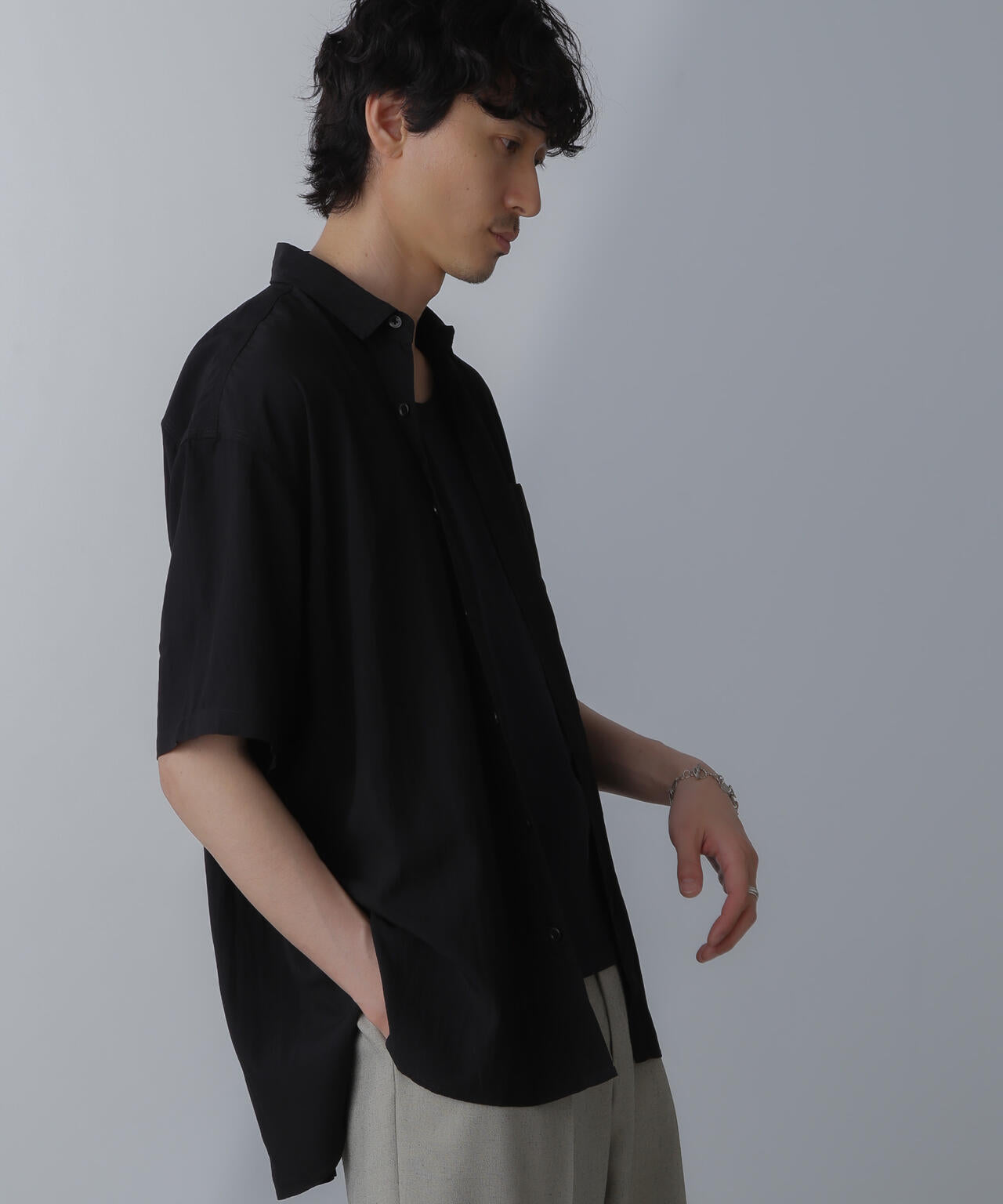 ナイロンレーヨンリラックスシャツ 半袖 6724121216