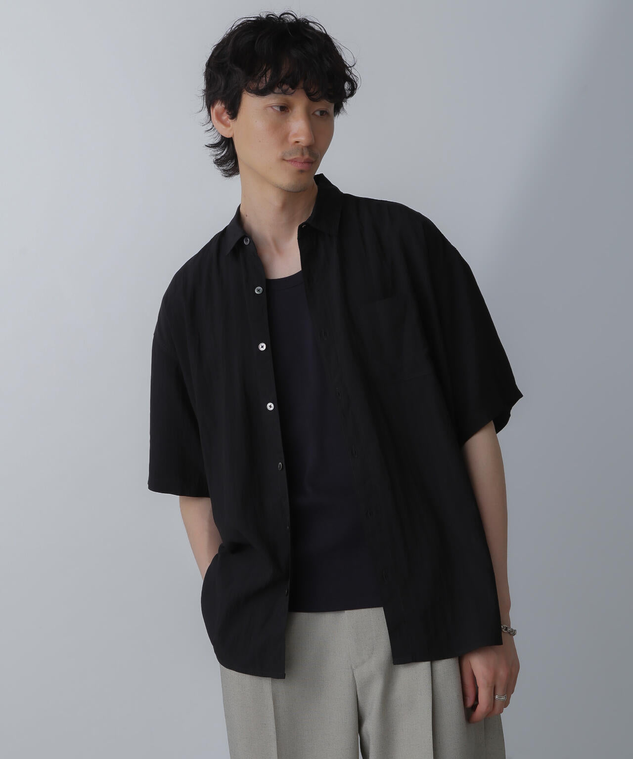 ナイロンレーヨンリラックスシャツ 半袖 6724121216