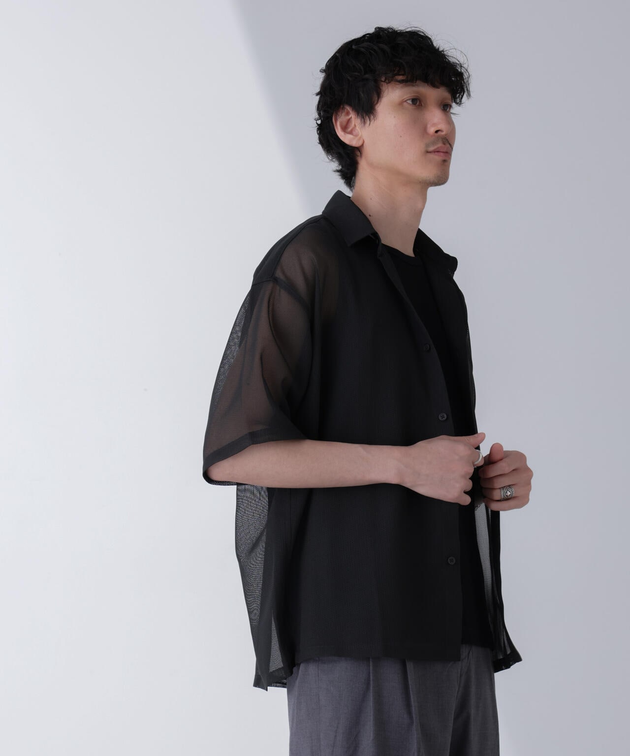 レギュラーカラー テックメッシュシャツ 半袖