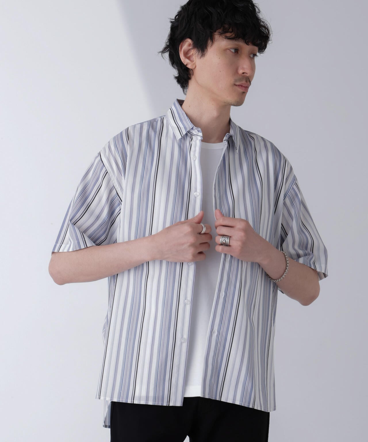 ストライプ柄 半袖トップス サイズ3 クロップド ストライプ シャツ | Lazy Styles（レイジースタイル