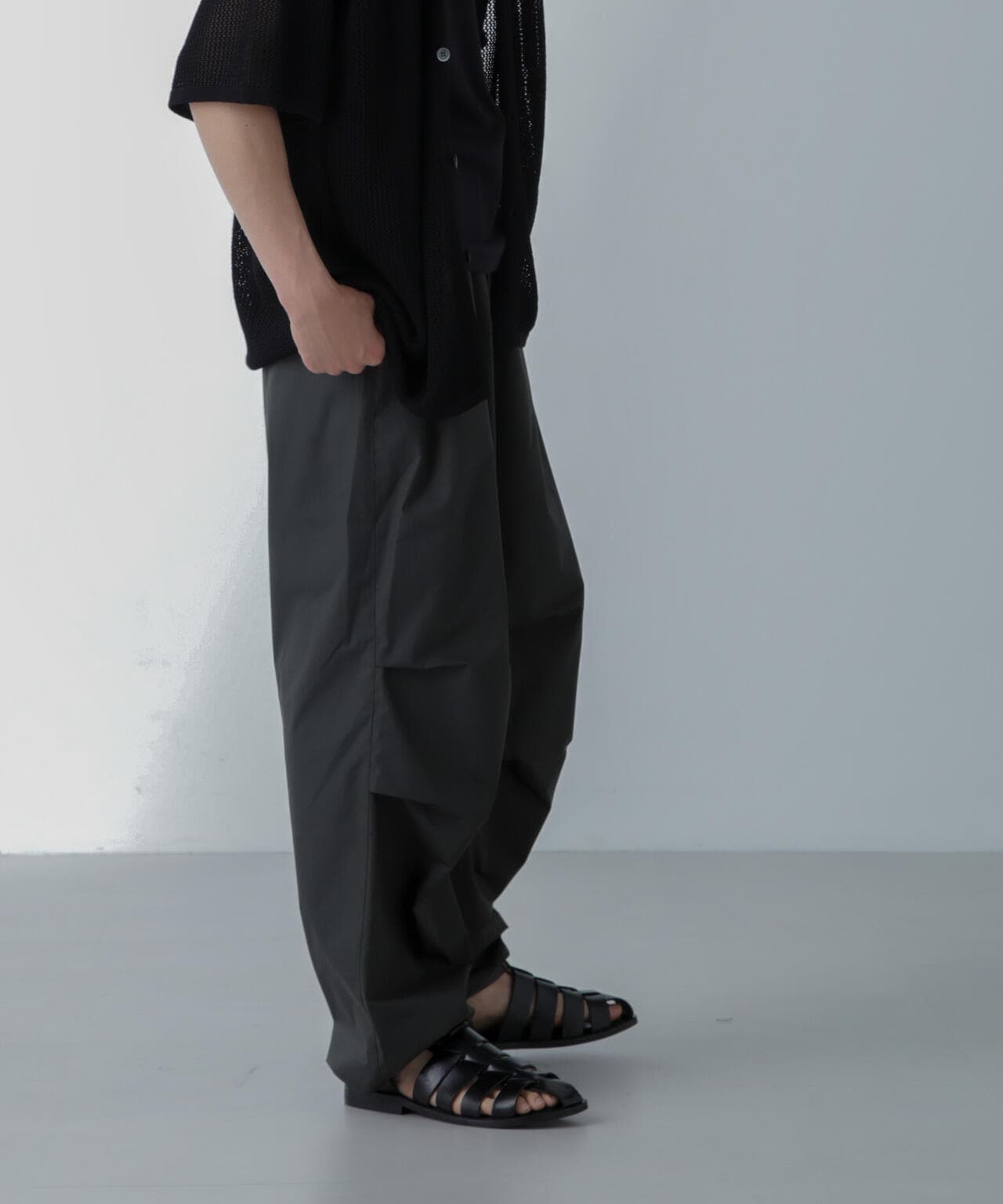 ライトウェイトイージーパンツ 6724127224