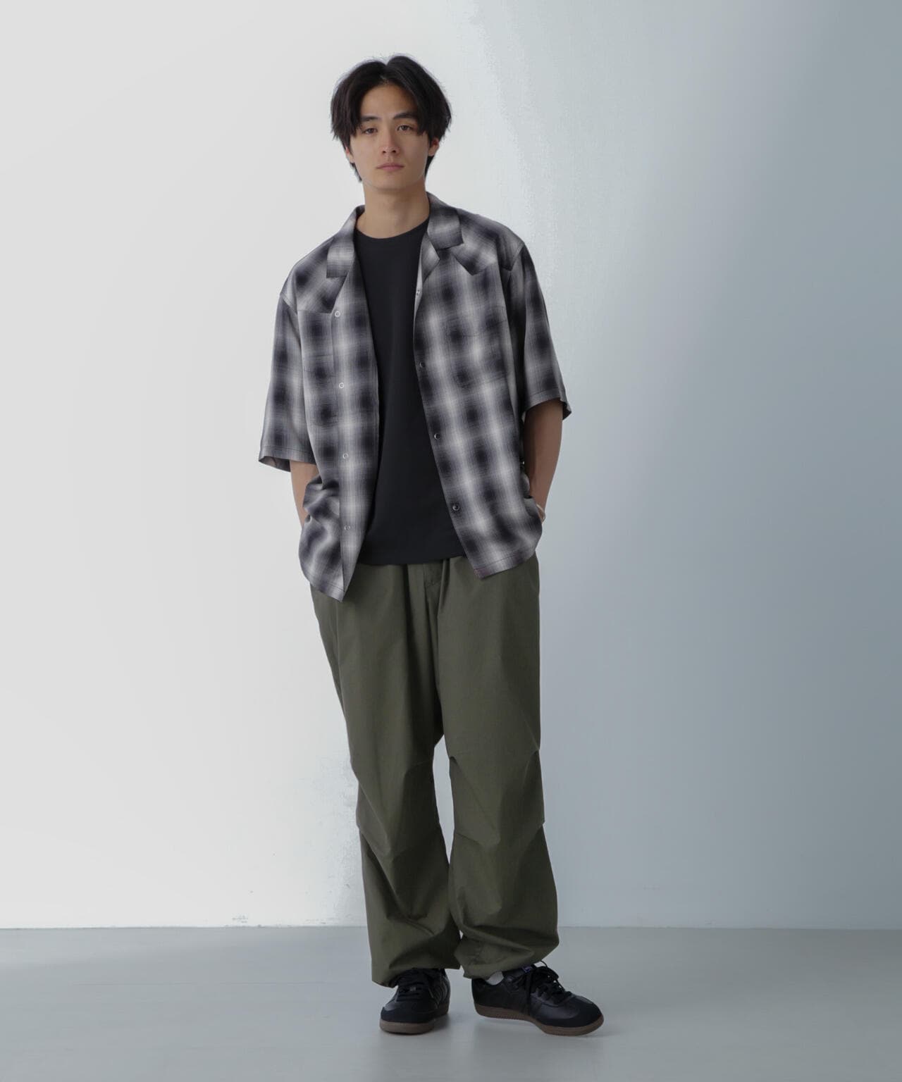 ライトウェイトイージーパンツ 6724127224