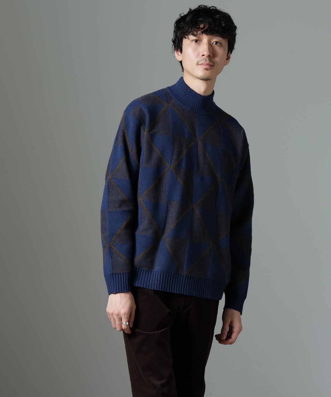WEB限定/ダイヤ柄ハイネックニット 6724222230