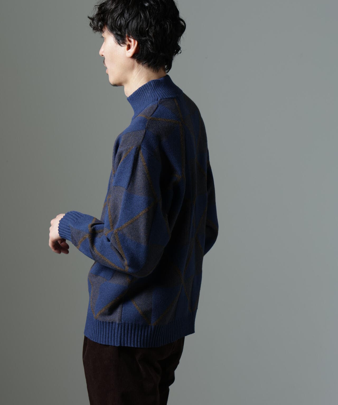 WEB限定/ダイヤ柄ハイネックニット 6724222230