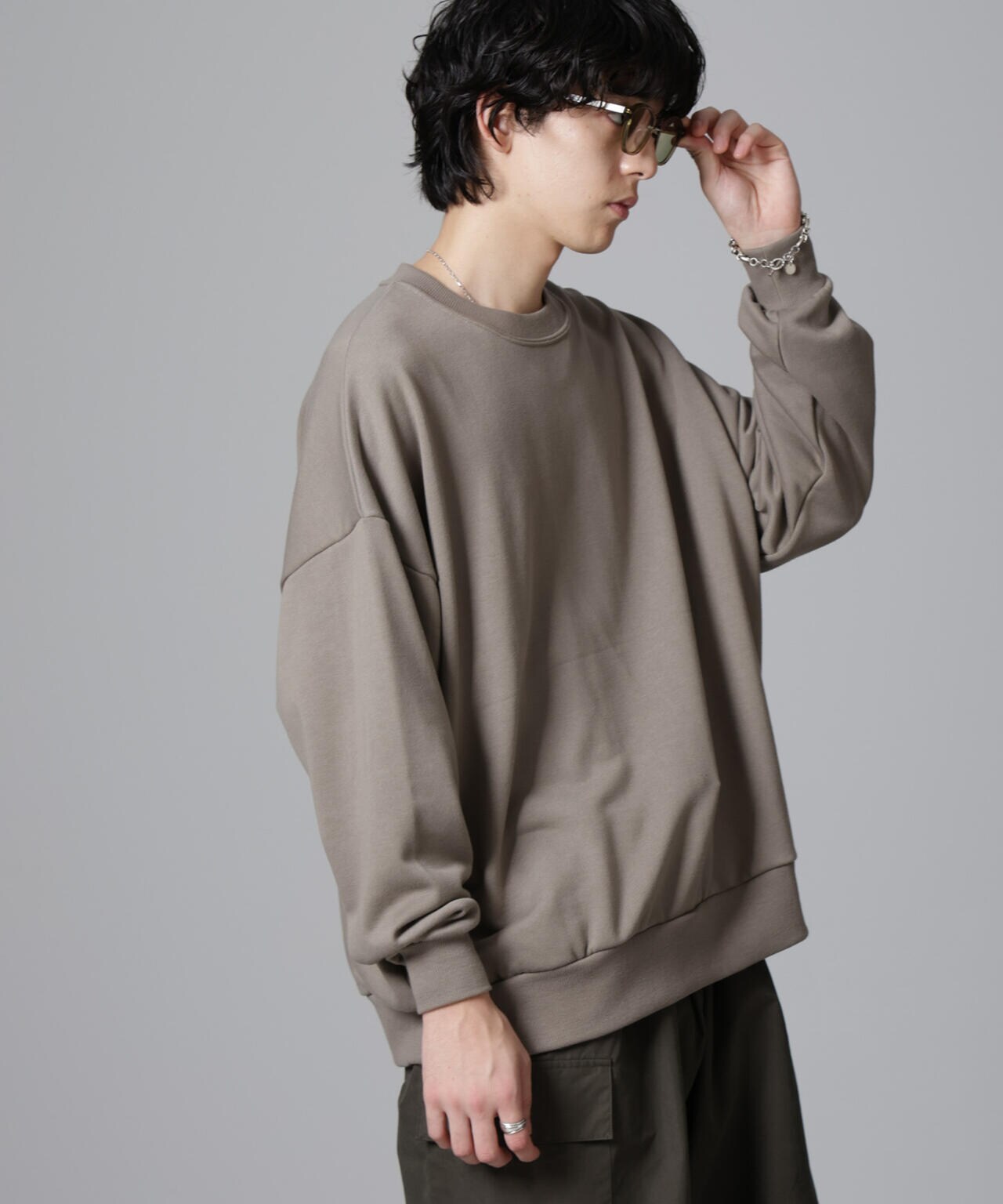 WEB限定 / ビッグシルエット クルーネック スウェット