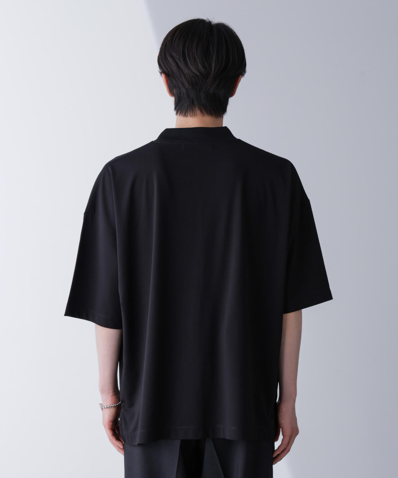 WEB限定 / モックネック ワイド シルエット Tシャツ 半袖