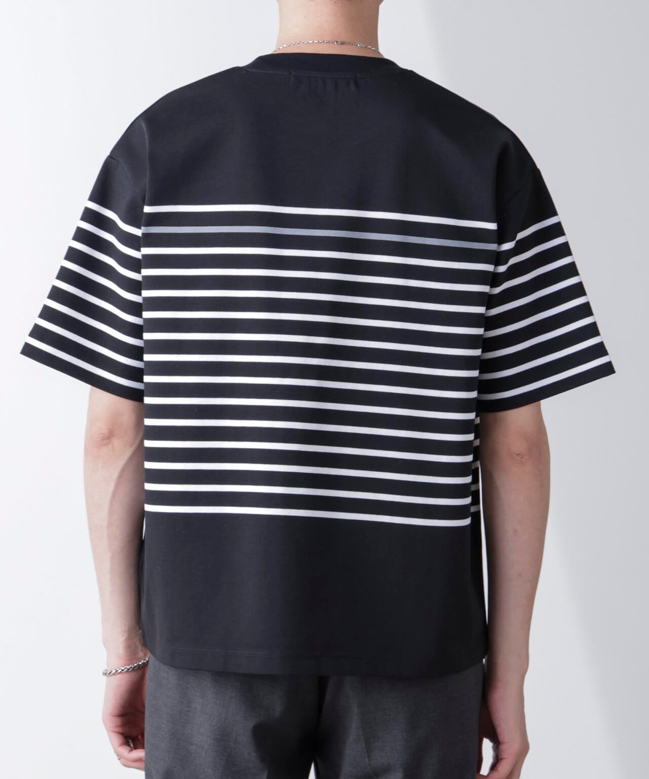 パネルボーダーリラックスTシャツ 半袖 6724224221