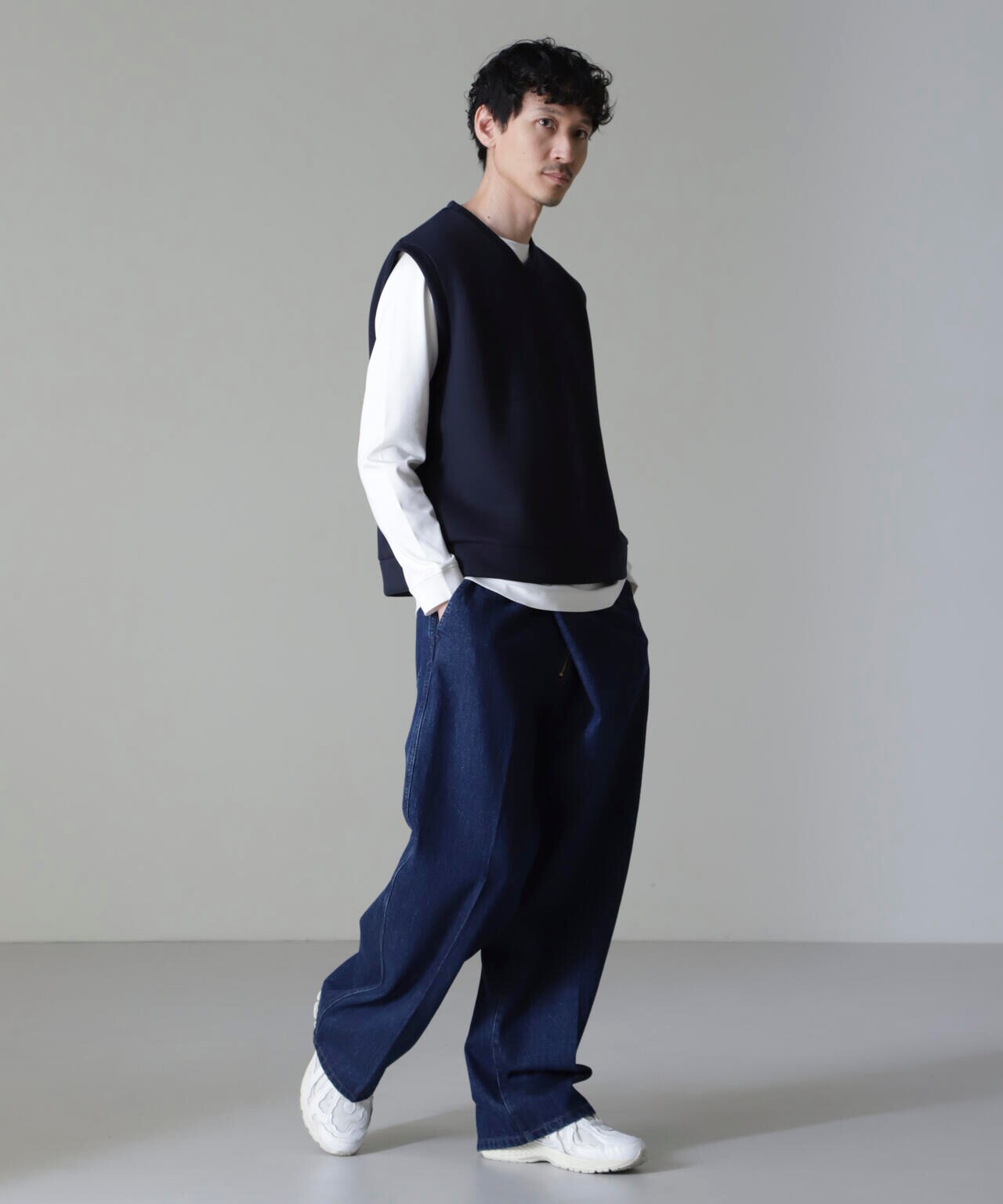 WEB限定 / ポンチ ベスト