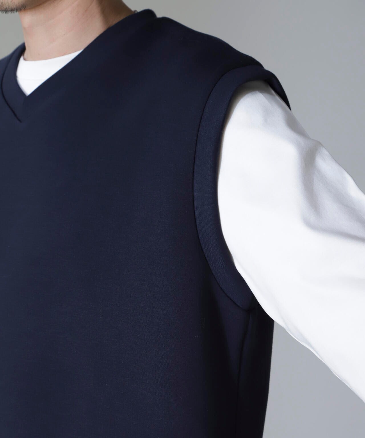 WEB限定 / ポンチ ベスト