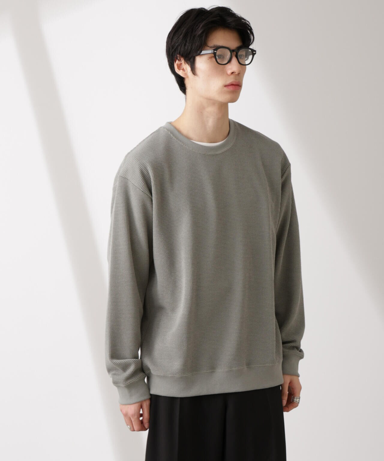clairo charm クルーネック Mサイズ Clairo Charm Album Text Logo Merch Crewneck Sweatshirts