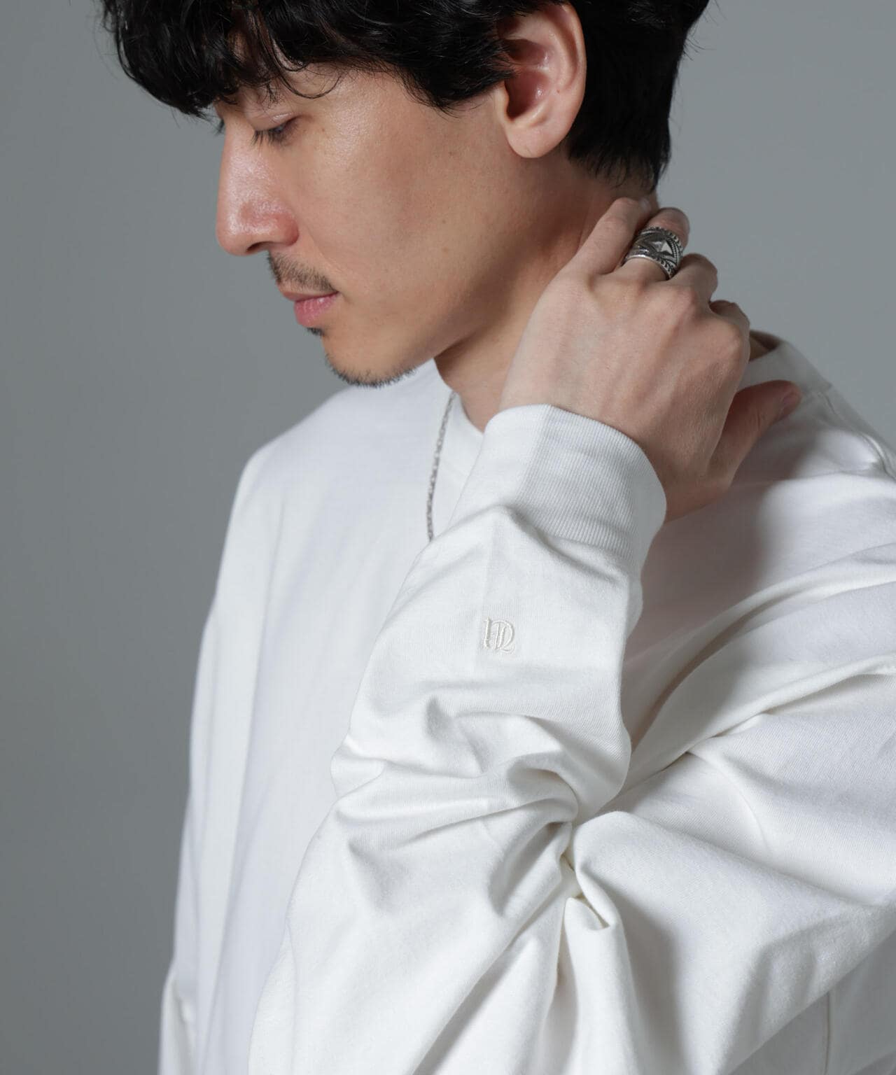 ビッグ シルエット ワンポイント Tシャツ 長袖