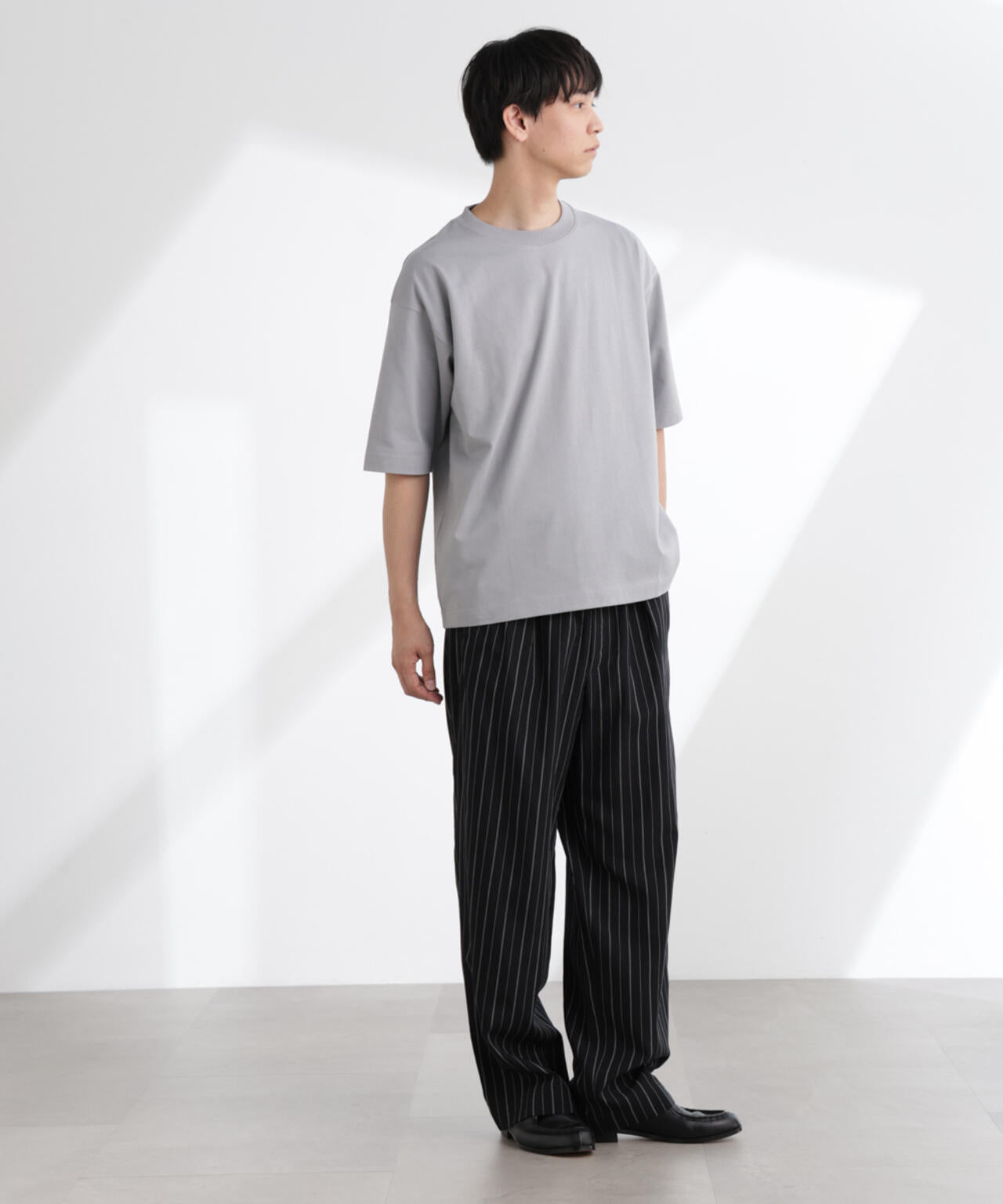 boohoo☆ヘビーウェイトインターロックフローラル スリムTシャツ CLEL tシャツ 「CLEL」Functionary cotton heavyweight T-shirt