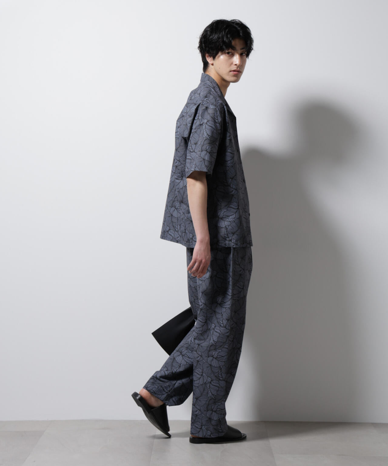 ぽん。ページ ボタニカル パターン サッカー イージーパンツ (セットアップ可)