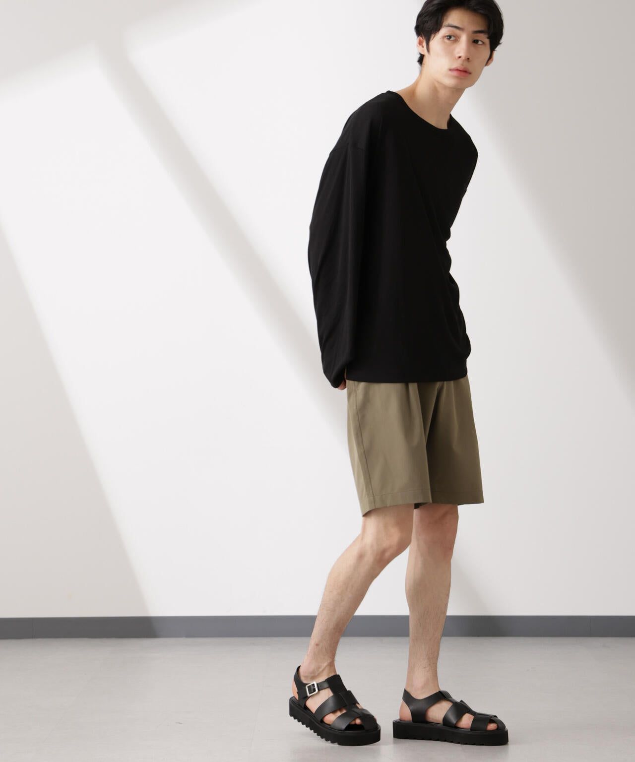 ライトウェイトストレッチ ショートパンツ(セットアップ可) 6725128201