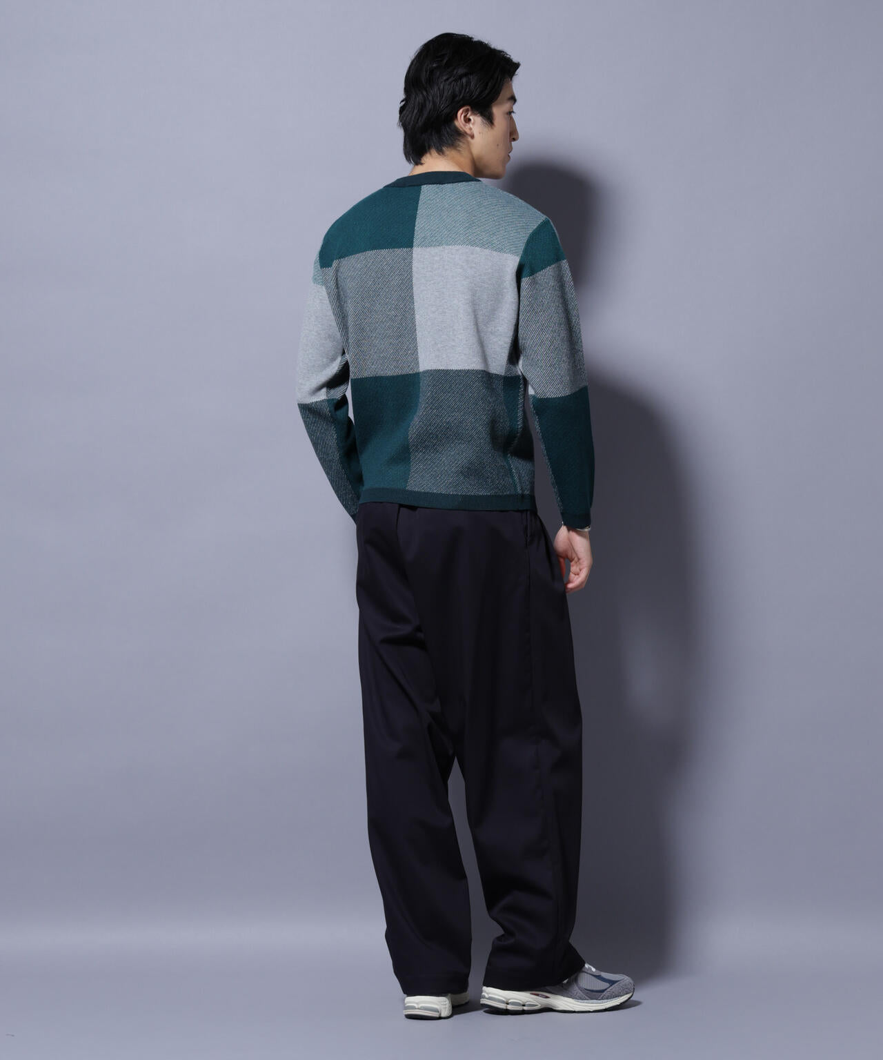 ブロックチェッククルーネックニット