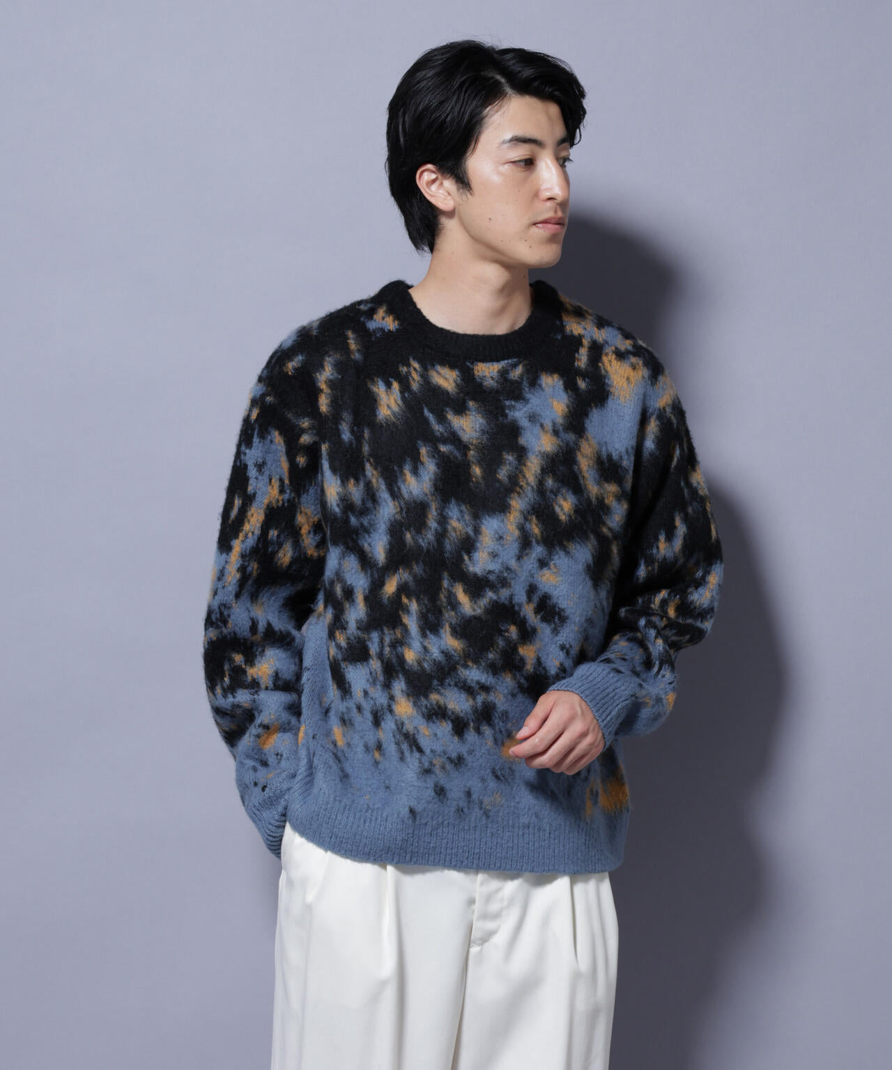 アート柄クルーネックニット2 ブライトカラー 6725222211