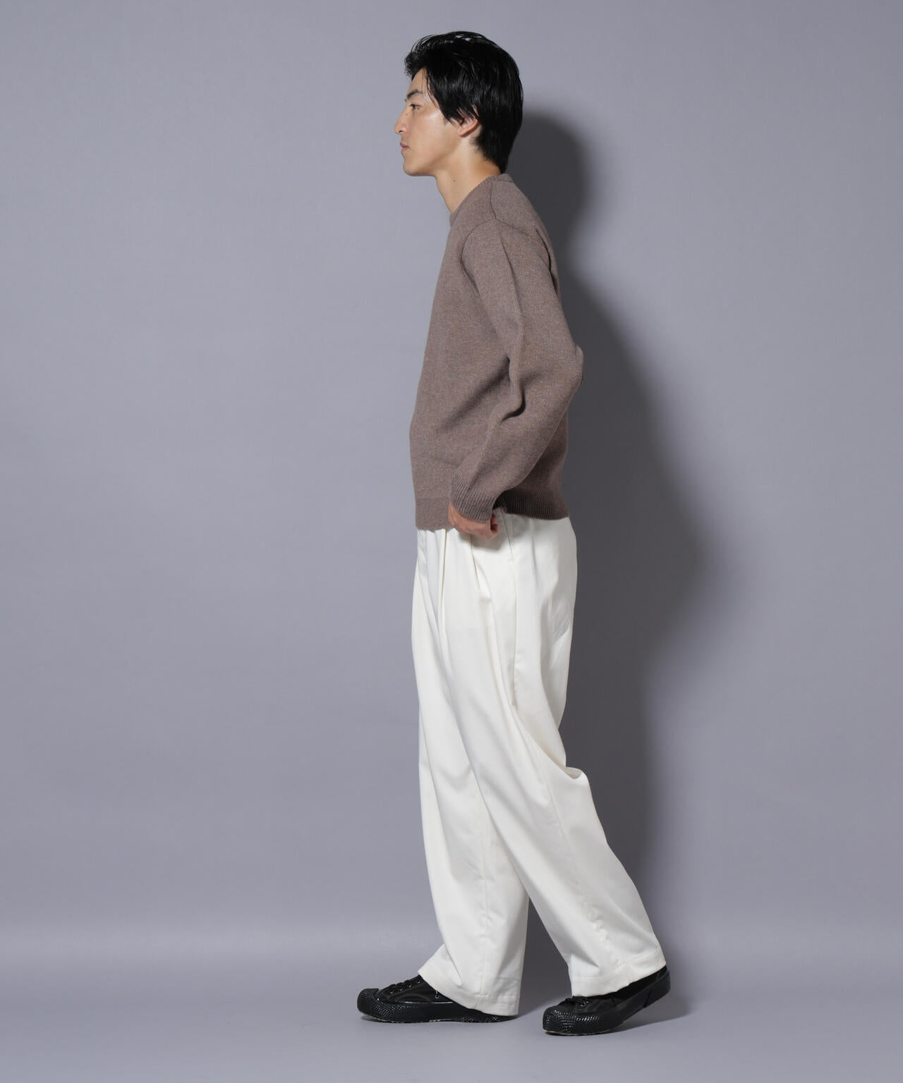 【ダッフィー様】MASSES クルーネックニット ブラック XLサイズ PBTストレッチクルーネックニット