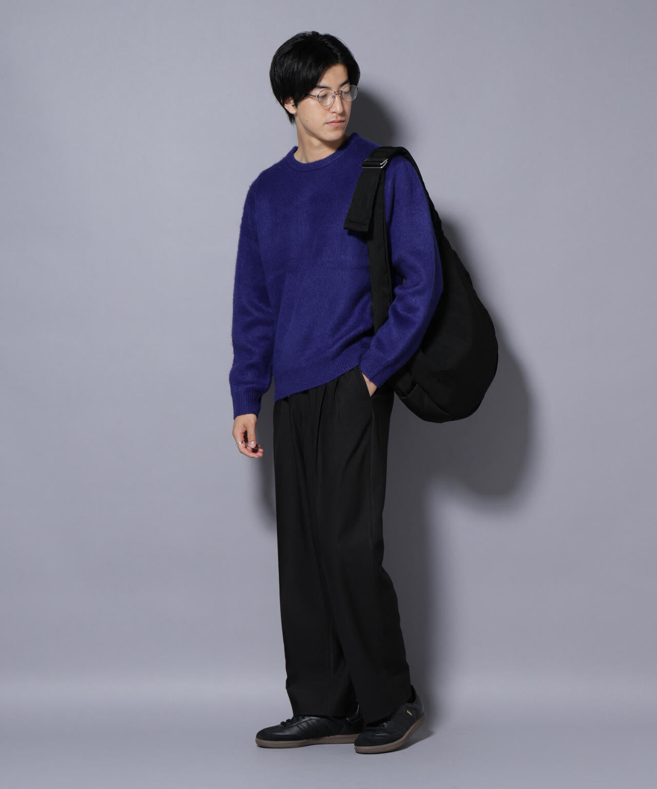 モヘヤライクプルオーバーニット