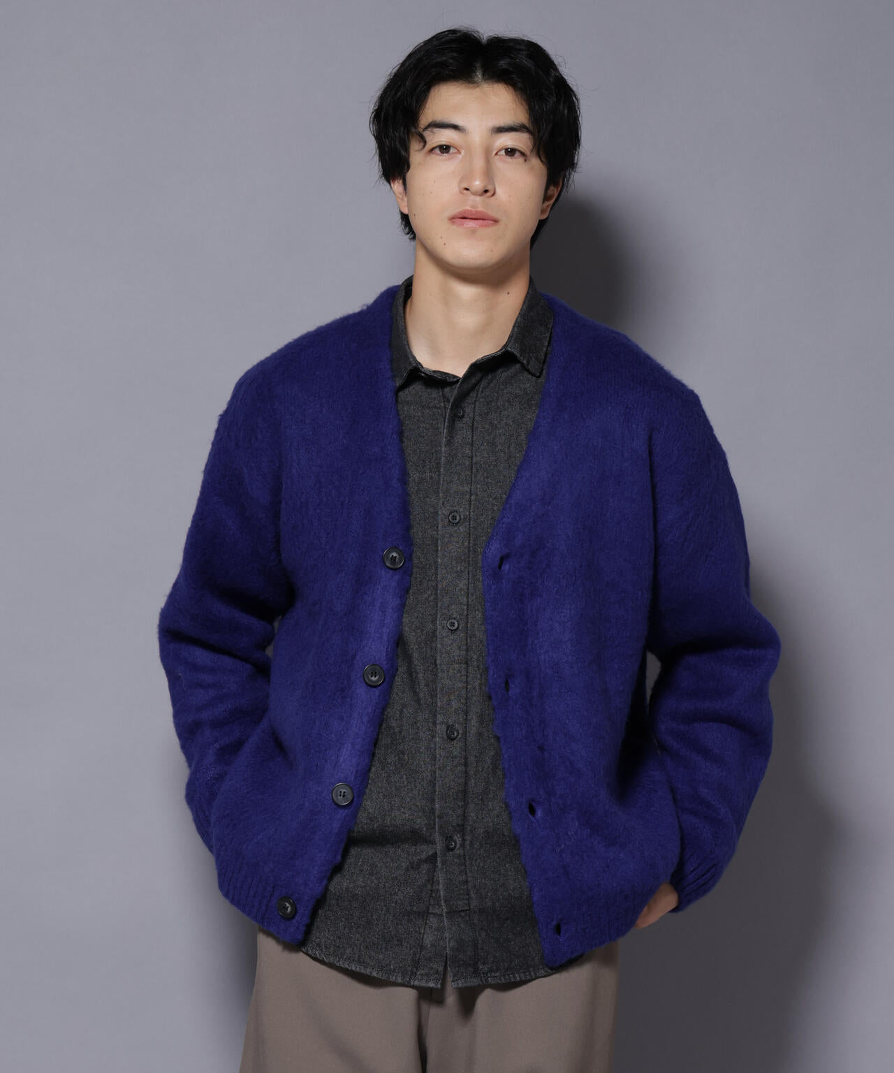 【未使用品】UNUSED モヘアカーディガン ダークブルー M~Lサイズ 未使用品】UNUSED モヘアカーディガン ダークブルー M~Lサイズ - メルカリ